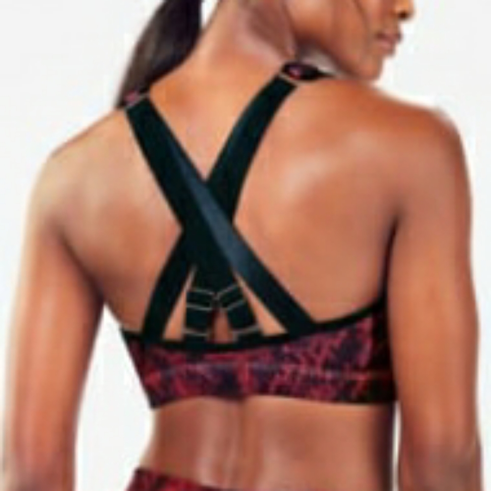 Medium fabletics brand new (no tags)